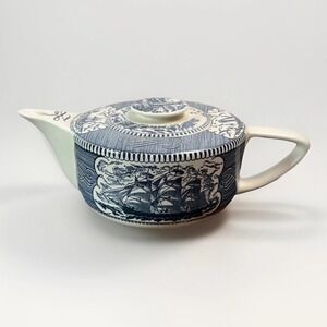 Currier & Ives Blue Teapot Royal China Clipper Ship Dreadnought Vintage 7.5"Wide